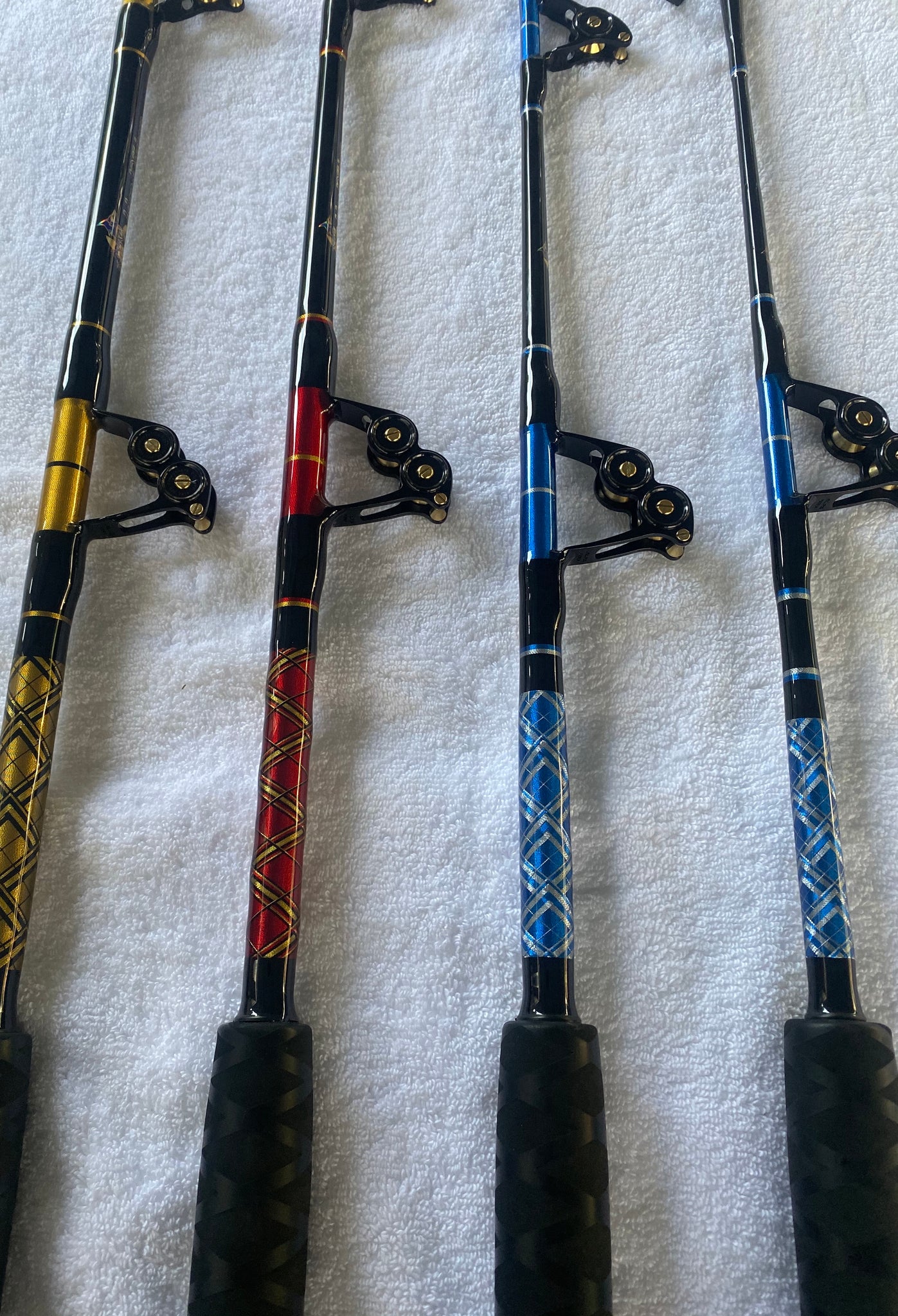 80 class Commercial series Stubbie Rods BLUE or Gold Wrap – island Offshore  Big Game Fishing Gear